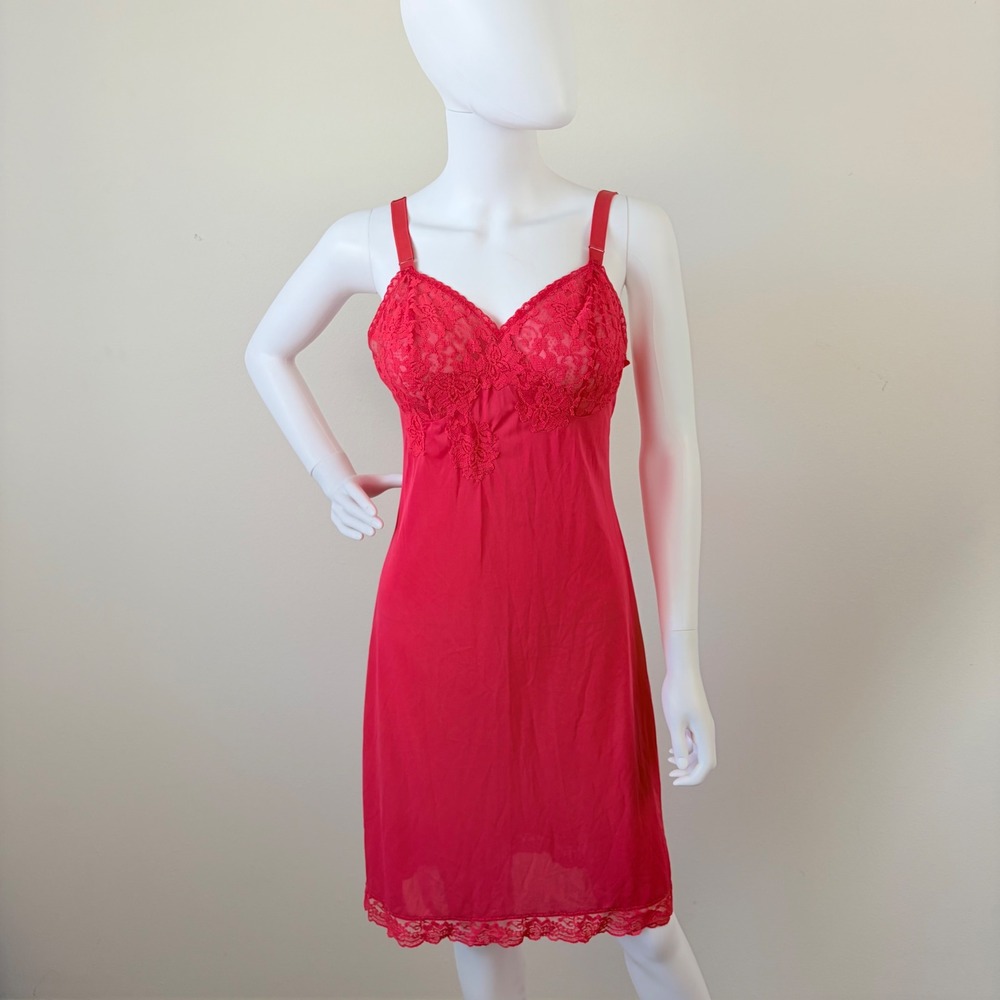 Vintage Baronet Lingerie Pink Lace Trim Full Slip Dress Size 36 Average